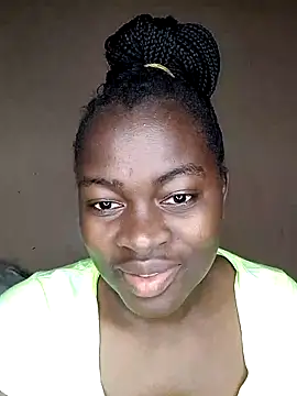 Snapshot of _cutemelania chatting on 28, 9, 2025 cutemelania online show from 28, 9, 2025