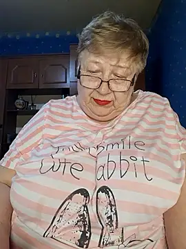 Snapshot of Lena_Gaby chatting on 24, 4, 2026 Lena Gaby online show from 24, 4, 2026