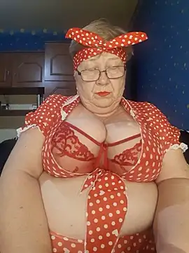 Snapshot of Lena_Gaby chatting on 12, 5, 2026 Lena Gaby online show from 12, 5, 2026
