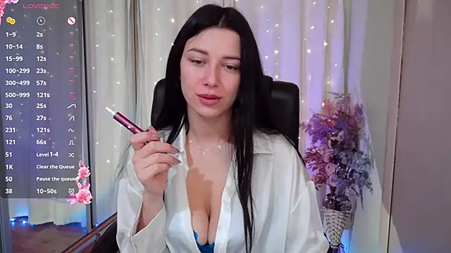 Snapshot of secret_of_happy chatting on 18, 3, 2025 secret of happy online show from 18, 3, 2025