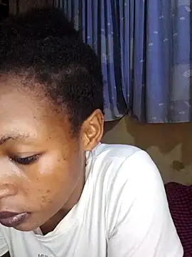 Snapshot of sexpetite chatting on 5, 11, 2025 sexpetite online show from 5, 11, 2025