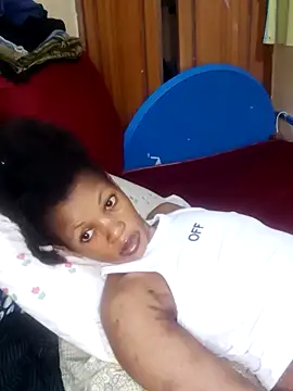 Snapshot of sexpetite chatting on 19, 11, 2025 sexpetite online show from 19, 11, 2025