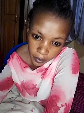 Snapshot of sexpetite chatting on 6, 11, 2025 sexpetite online show from 6, 11, 2025