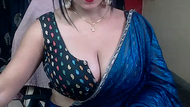 Snapshot of Naiaa-mylove chatting on 15, 1, 2025 Naiaa-mylove online show from 15, 1, 2025