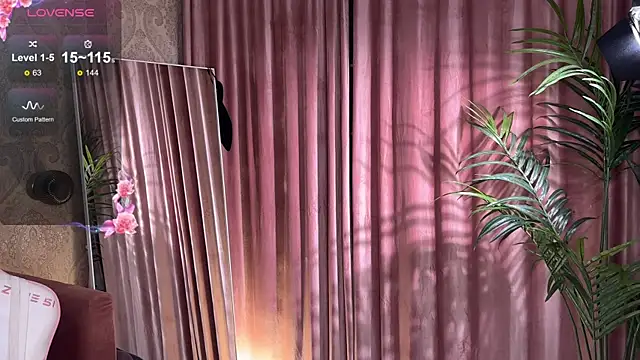 01 lili 01 online show from 21, 9, 2025