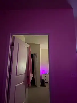 PiggyRose online show from 4, 3, 2026