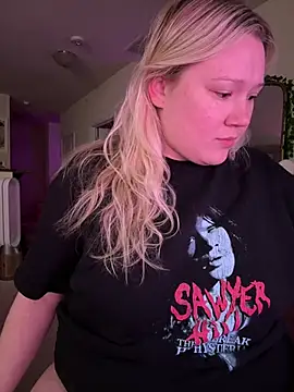 PiggyRose online show from 10, 2, 2026