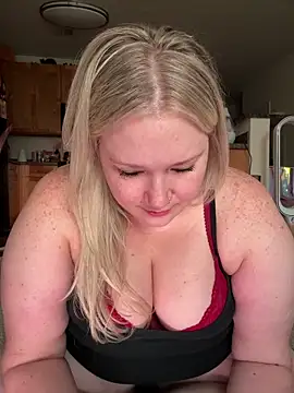 PiggyRose online show from 2, 7, 2026
