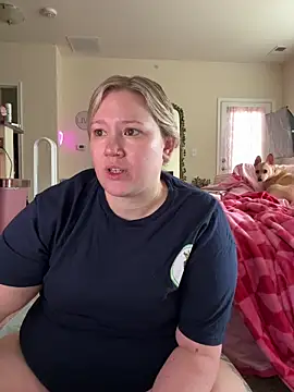 PiggyRose online show from 25, 4, 2026