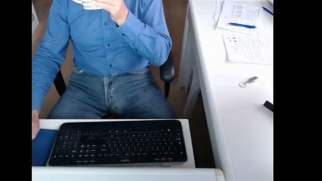 dutchpornking online show from 9, 9, 2025