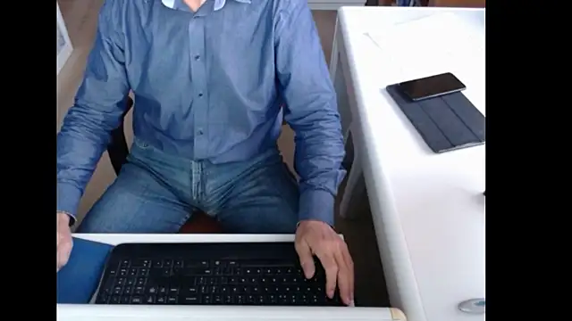 dutchpornking online show from 3, 10, 2025