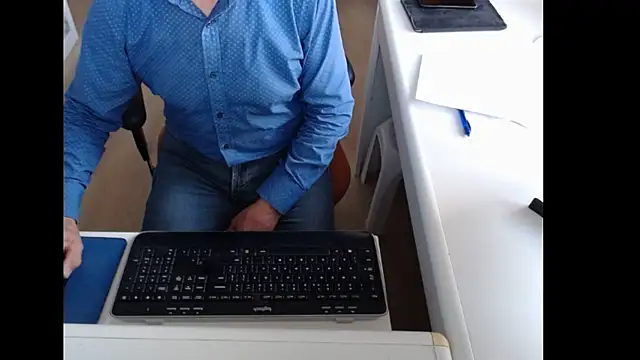 dutchpornking online show from 15, 9, 2025