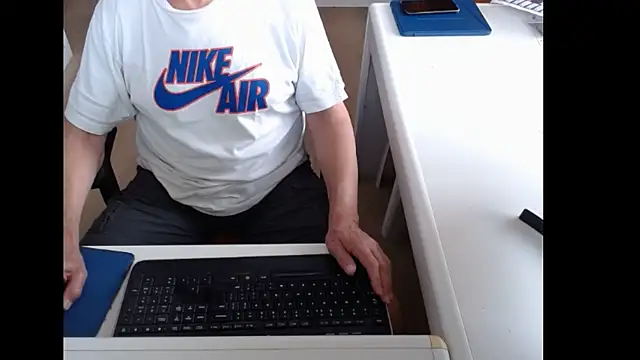 Snapshot of dutchpornking chatting on 5, 7, 2026 dutchpornking online show from 5, 7, 2026