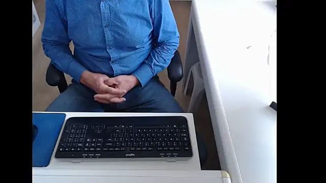 dutchpornking online show from 14, 9, 2025