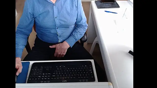 dutchpornking online show from 3, 4, 2026