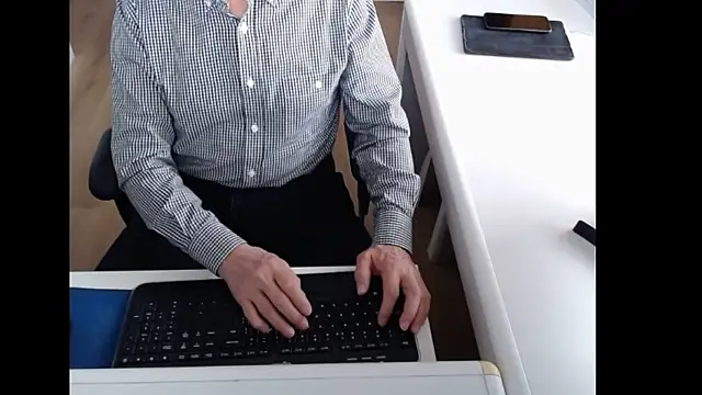 dutchpornking online show from 21, 4, 2026