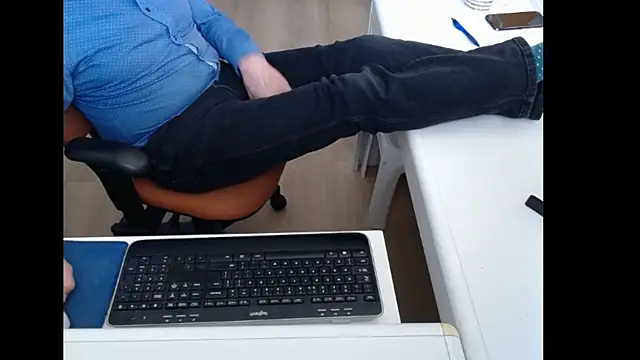 dutchpornking online show from 1, 4, 2026