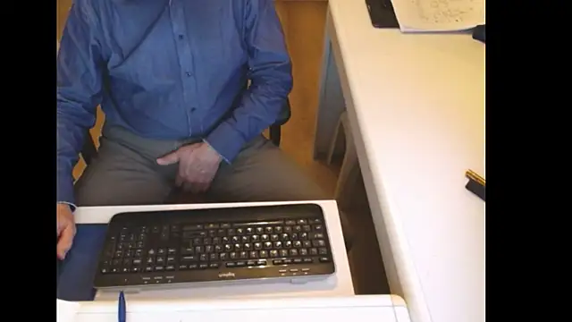 dutchpornking online show from 13, 4, 2026