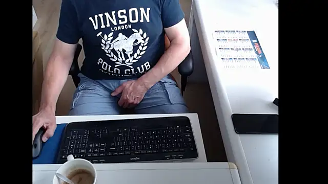 Snapshot of dutchpornking chatting on 17, 6, 2026 dutchpornking online show from 17, 6, 2026