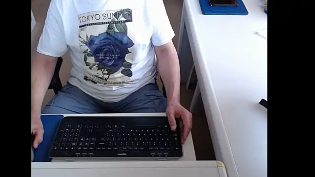 Snapshot of dutchpornking chatting on 9, 6, 2026 dutchpornking online show from 9, 6, 2026