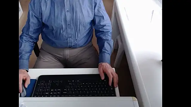 dutchpornking online show from 11, 3, 2026