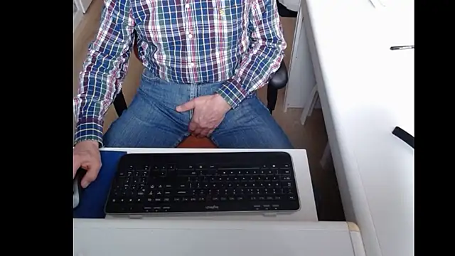 dutchpornking online show from 25, 2, 2025