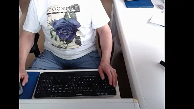 dutchpornking online show from 4, 6, 2026