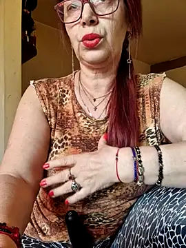 Snapshot of Chriss_Tinaa chatting on 6, 5, 2026 Chriss Tinaa online show from 6, 5, 2026