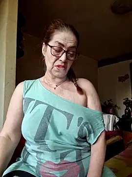 Snapshot of Chriss_Tinaa chatting on 29, 5, 2026 Chriss Tinaa online show from 29, 5, 2026