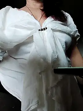 Chriss Tinaa online show from 23, 3, 2025