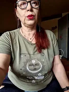 Snapshot of Chriss_Tinaa chatting on 20, 5, 2026 Chriss Tinaa online show from 20, 5, 2026
