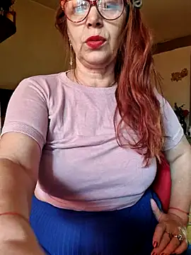 Snapshot of Chriss_Tinaa chatting on 15, 6, 2026 Chriss Tinaa online show from 15, 6, 2026