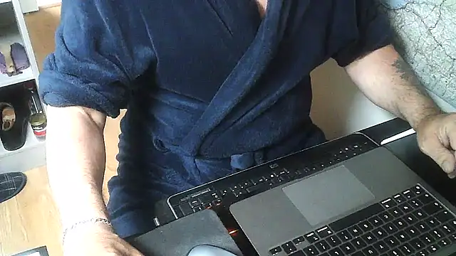 DUDURAxh online show from 4, 11, 2025