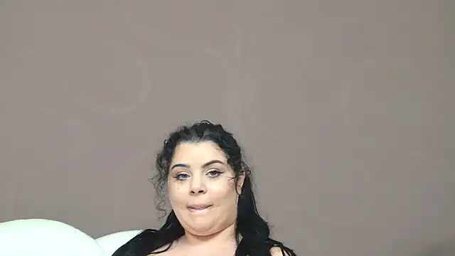BustyMadison online show from 7, 3, 2025