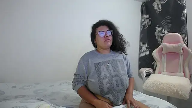 mabigomez00 online show from 26, 9, 2025