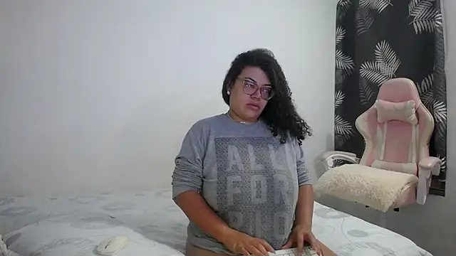 Snapshot of mabigomez00 chatting on 17, 1, 2026 mabigomez00 online show from 17, 1, 2026