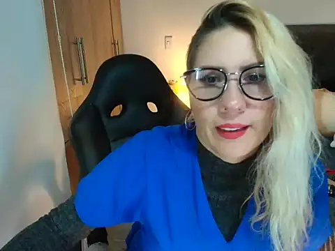 natalia-66 online show from 17, 7, 2026