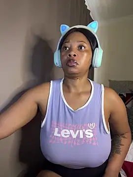 cherrybabe76 online show from 25, 4, 2026