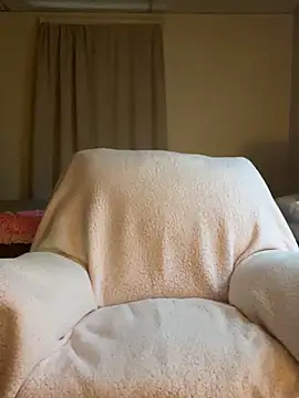 RileyDix online show from 18, 4, 2026