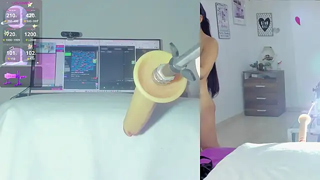 sofi velez online show from 5, 2, 2026