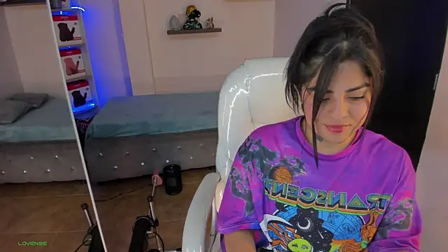 Snapshot of Catalinaa_martinez chatting on 21, 3, 2025 Catalinaa martinez online show from 21, 3, 2025