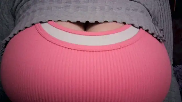 AnnyelinnaLove online show from 9, 5, 2026