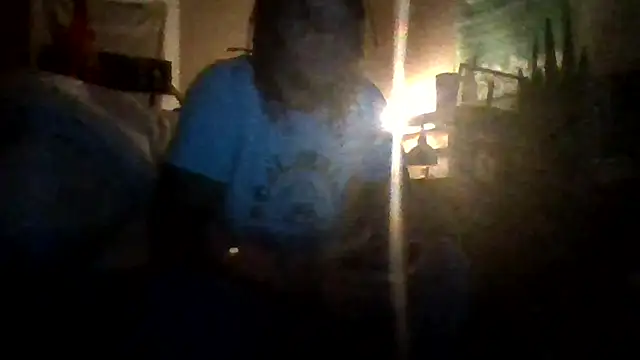 Snapshot of PrettyboyRed chatting on 15, 10, 2025 PrettyboyRed online show from 15, 10, 2025