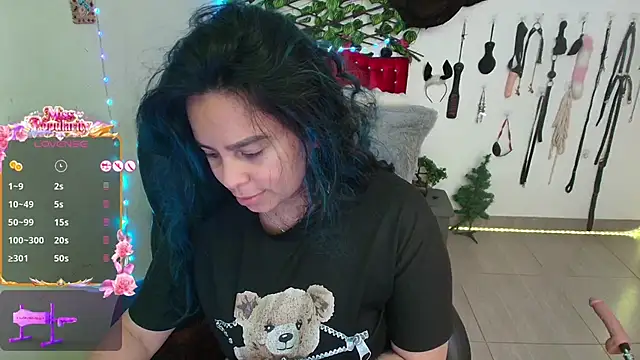 Snapshot of elektra_32 chatting on 14, 5, 2026 elektra 32 online show from 14, 5, 2026