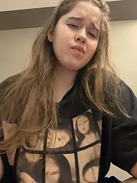 HornyGirlH online show from 31, 3, 2026