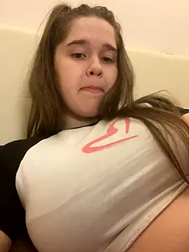 HornyGirlH online show from 18, 10, 2025