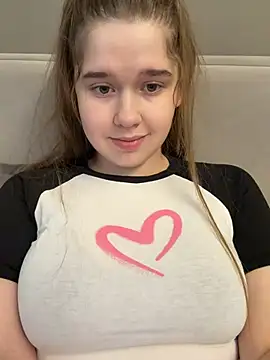HornyGirlH online show from 21, 7, 2026