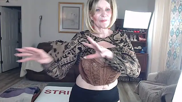 SindeeDix online show from 19, 10, 2025