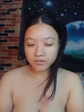 Snapshot of Urchanel chatting on 22, 5, 2026 Urchanel online show from 22, 5, 2026