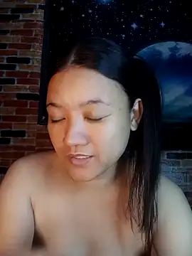 Snapshot of Urchanel chatting on 24, 4, 2026 Urchanel online show from 24, 4, 2026